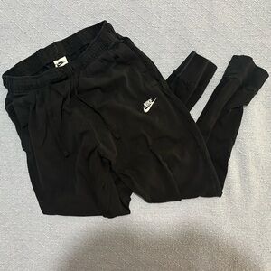 Nike Joggers